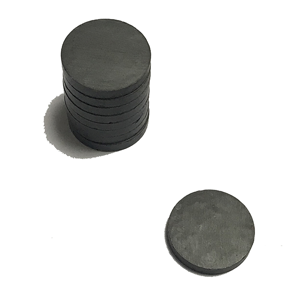 Circular ferrite magnet