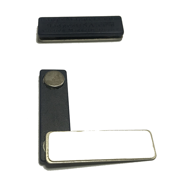 Rubber magnetic badge