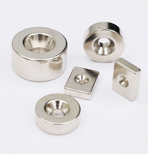 Countersunk hole neodymium iron boron magnet