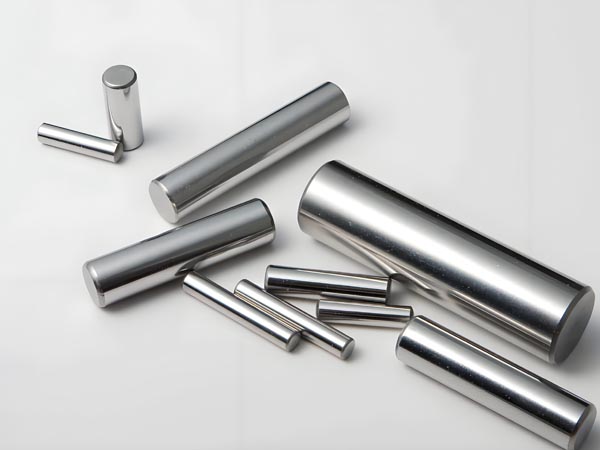 Can the magnetic poles of permanent magnets be changed